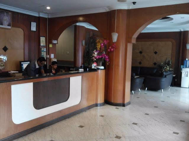 Jj Boutique Hotel - Damansara Perdana Петалинг-Джая Экстерьер фото